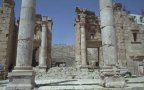 <p>Jerash : accès au temple d'Artémis.</p>