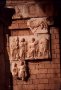 <p>Leptis Magna : arc de Septime Sèvère (bas-reliefs).</p>
